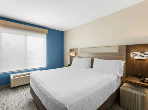 Holiday Inn Express Hotel & Suites Belgrade by IHG