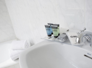 Casual Vintage Valencia Hotel