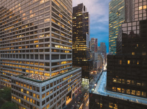 Отель DoubleTree by Hilton Metropolitan - New York City