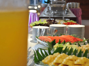 Mayflower Grande Hotel Chiang Mai