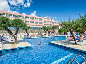 Отель Alexandros 