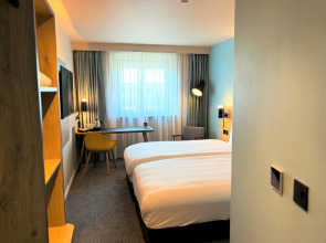 B&B HOTEL Warrington