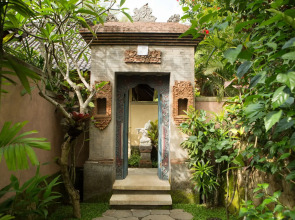 Отель Dwaraka The Royal Villas