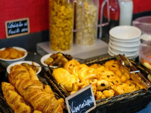 Hotel Lucien & Marinette