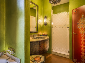 Avani Victoria Falls Resort