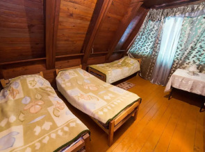 Золотая бухта