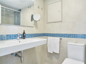 Invisa Hotel Es Pla - Adults Only