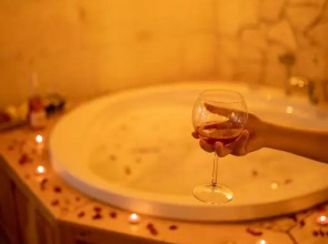 Pome Granate Cave Hotel