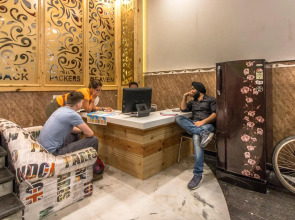 New Hindustan By Backpackers Heaven