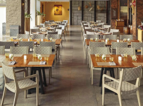 Mövenpick Resort & Spa Jimbaran Bali