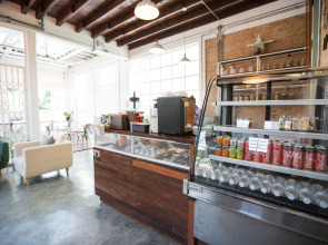 Memmoth Hostel In Lampang