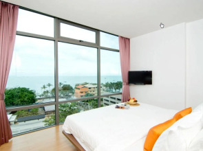 Seven Zea Chic Hotel