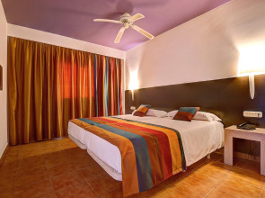 SBH Monica Beach Hotel