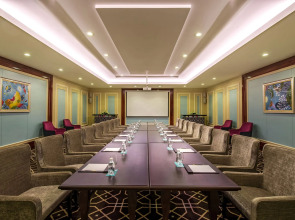 Nha Trang Marriott Resort & Spa, Hon Tre Island