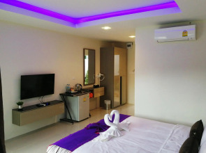 Chomphu Resort Khaolak