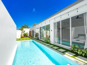 Casa Blanca Villa by Betterplace