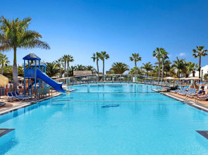 Отель THB Tropical Island Aparthotel