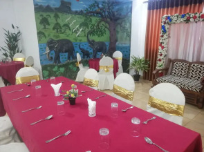 Hotel Elephant Lobby