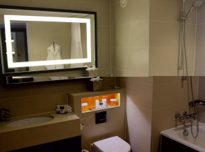 DoubleTree by Hilton London - Ealing Hotel