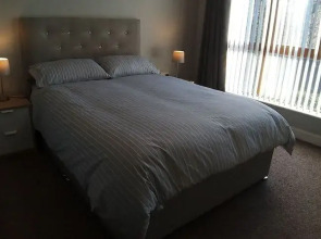 Alexandra Park Avenue Town House