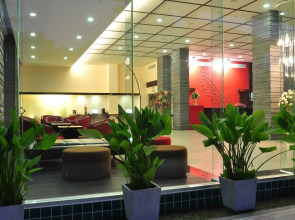 Mayflower Grande Hotel Chiang Mai