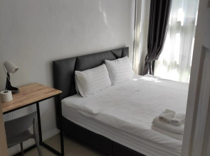 Life Hotel Rong Khun