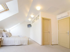 Отель Domus Maria