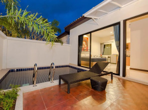 Вилла Anchan Private Pool Villas