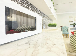 Уютная атмосфера на улице Содружества