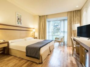 Отель ILUNION Pio XII