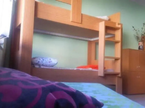 Small Funny World Athens - Hostel