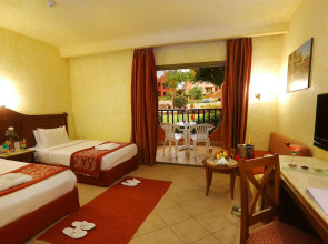 Charmillion Sea Life Resort