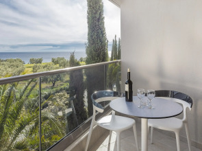 Отель Pomegranate Wellness Spa