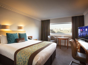 The Tower Hotel, by Thistle