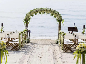 Отель Bellis Deluxe