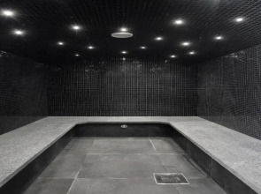 Kreutzwald Hotel Таллин