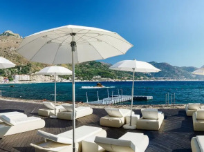 Atlantis Bay - VRetreats