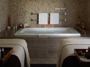 Royal Palm South Beach Miami, a Tribute Portfolio Resort