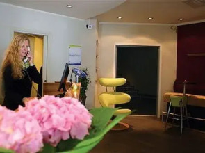 Stoltzen Hotel  Apartments