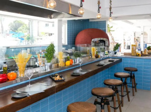 The Golden Coast Beach Hotel