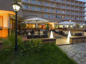 Invisa Hotel Es Pla - Adults Only