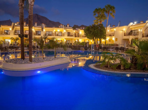 Royal Sunset Beach Club