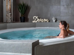 SOWELL COLLECTION Hôtel du Roi & SPA