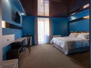 Отель Georgia Gold