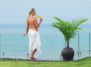 The Cliff Resort & Residences