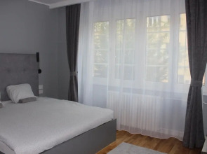 Home Living Apartments