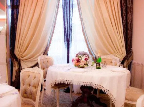 Paradise на Ленина