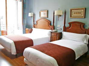 Hostales Victoria I Y II