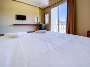 Douangpraseuth Hotel