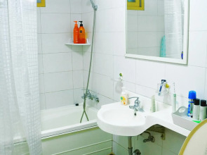 Ganderak Guesthouse - Hostel